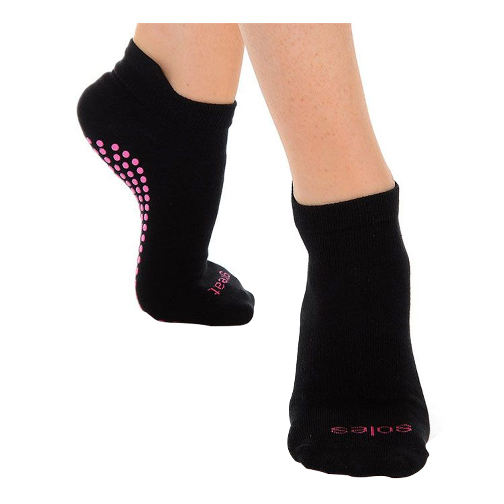 Great Soles - جوارب رياضية بتصميم Tab Back - أسود/وردي