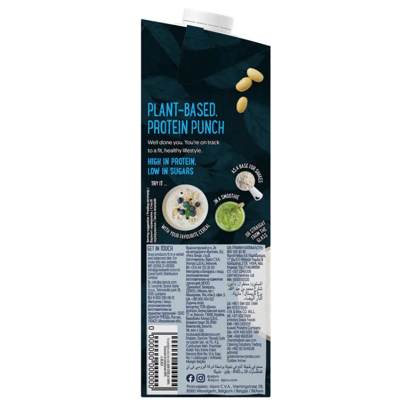 iPlantBased soy drink carton with plant-based, protein punch label and nutrition information