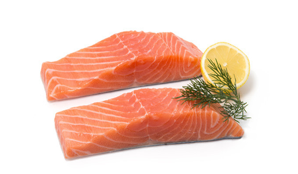 Farm-Raised Norway Salmon Fillet Family Pack 1 Kg