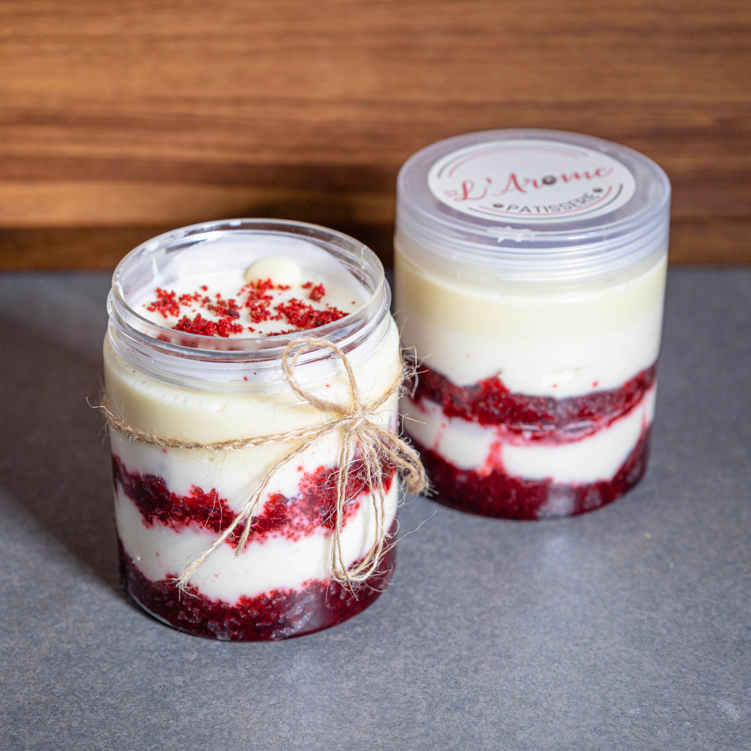 Red Velvet White Chocolate Jar Dream Cake