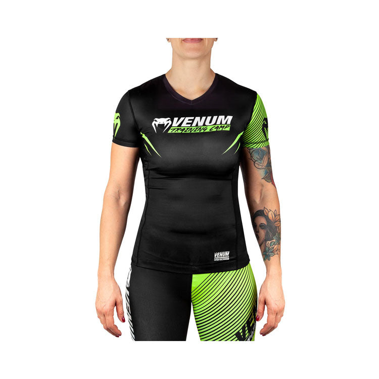 Venum Training Camp 2.0 Rashguard Short Sleeves for Women Activewear